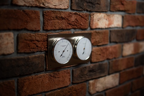 Hygrometer Weinkeller